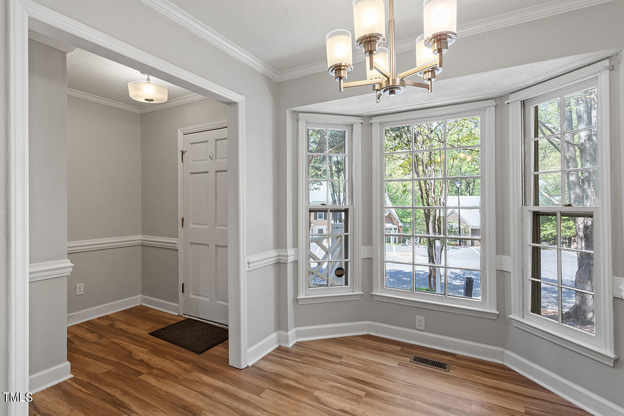 4523 Hamptonshire Drive Raleigh, NC 27613 - Photo 6 of 31 4523 Hamptonshire Drive_07
