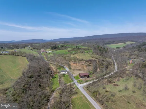 $1,200,000 | 5859 Bethel Road, Alexandria, PA 16611