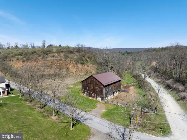 $1,200,000 | 5859 Bethel Road, Alexandria, PA 16611