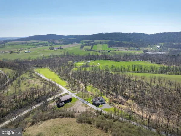 $1,200,000 | 5859 Bethel Road, Alexandria, PA 16611