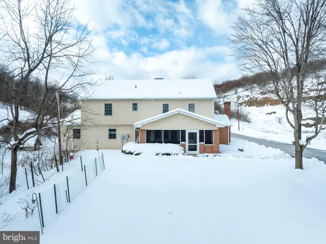 $1,200,000 | 5859 Bethel Road, Alexandria, PA 16611