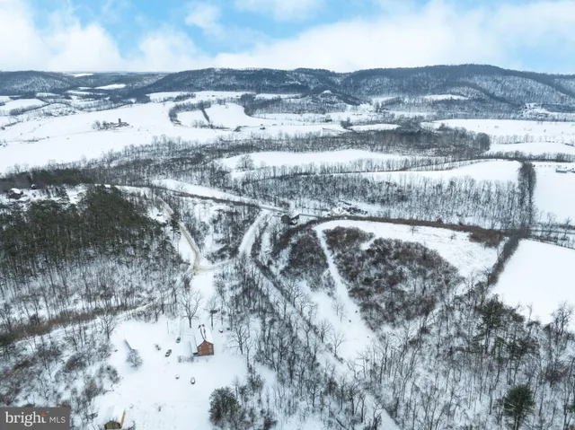 $1,200,000 | 5859 Bethel Road, Alexandria, PA 16611