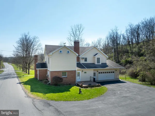 $1,200,000 | 5859 Bethel Road, Alexandria, PA 16611