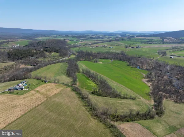 $1,200,000 | 5859 Bethel Road, Alexandria, PA 16611