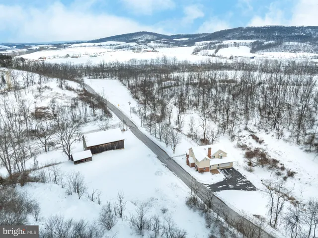 $1,200,000 | 5859 Bethel Road, Alexandria, PA 16611