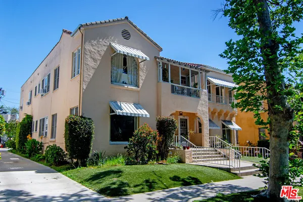 $3,700 | 170 1/2 South Sycamore Avenue, Los Angeles, CA 90036