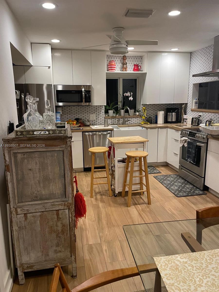 830 Northeast 70th Street Miami, FL 33138 - Photo 3 of 5