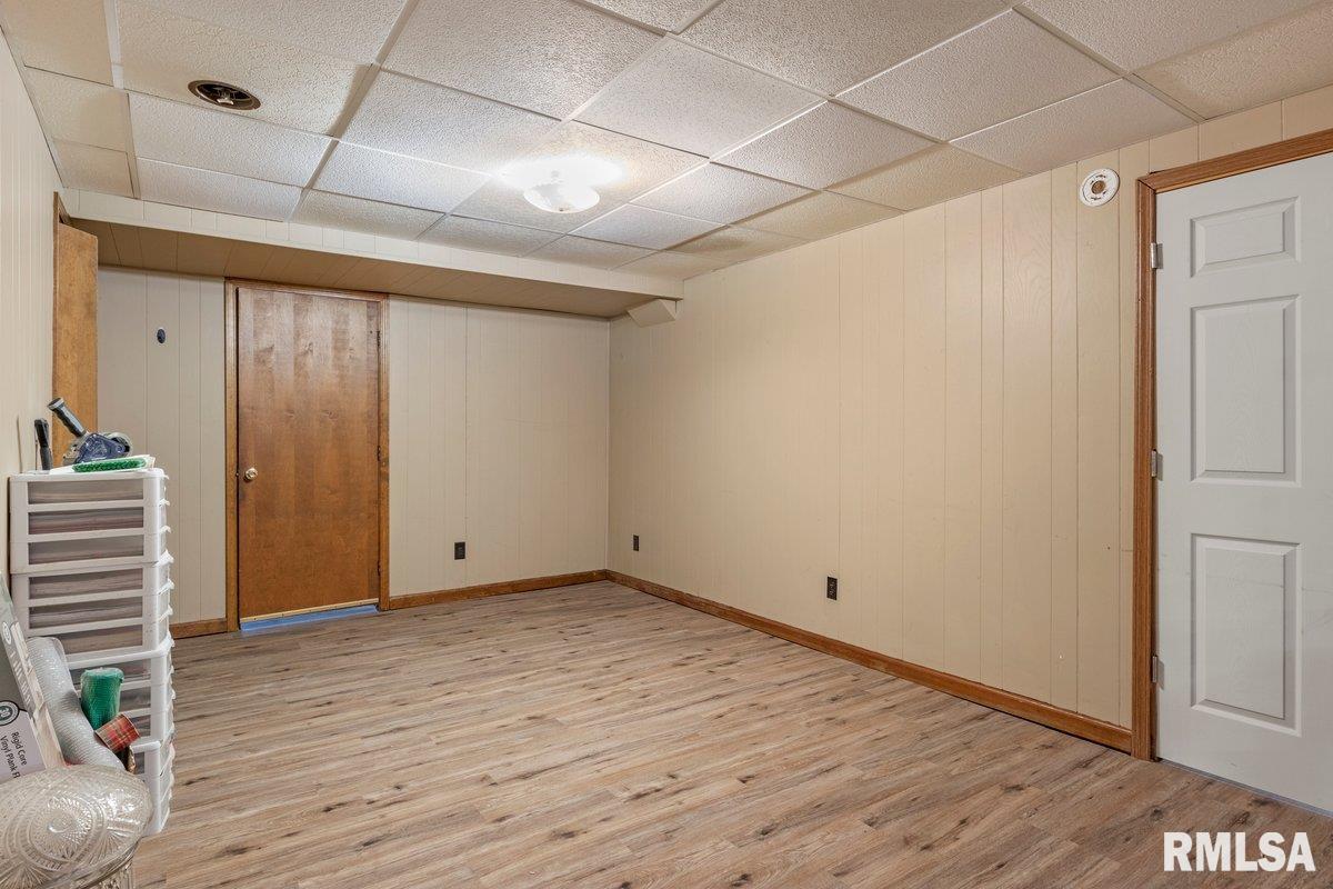 825 South Walnut Street Rochester, IL 62563 - Photo 36 of 53