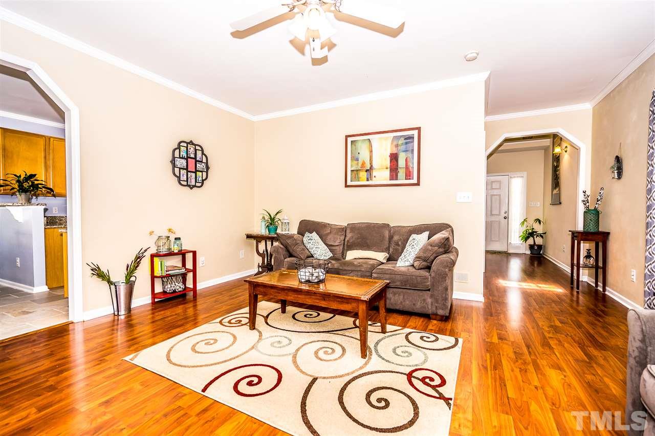 8517 Tierra Del Sol Way Raleigh, NC 27616 - Photo 4 of 30 Gallery Image 4