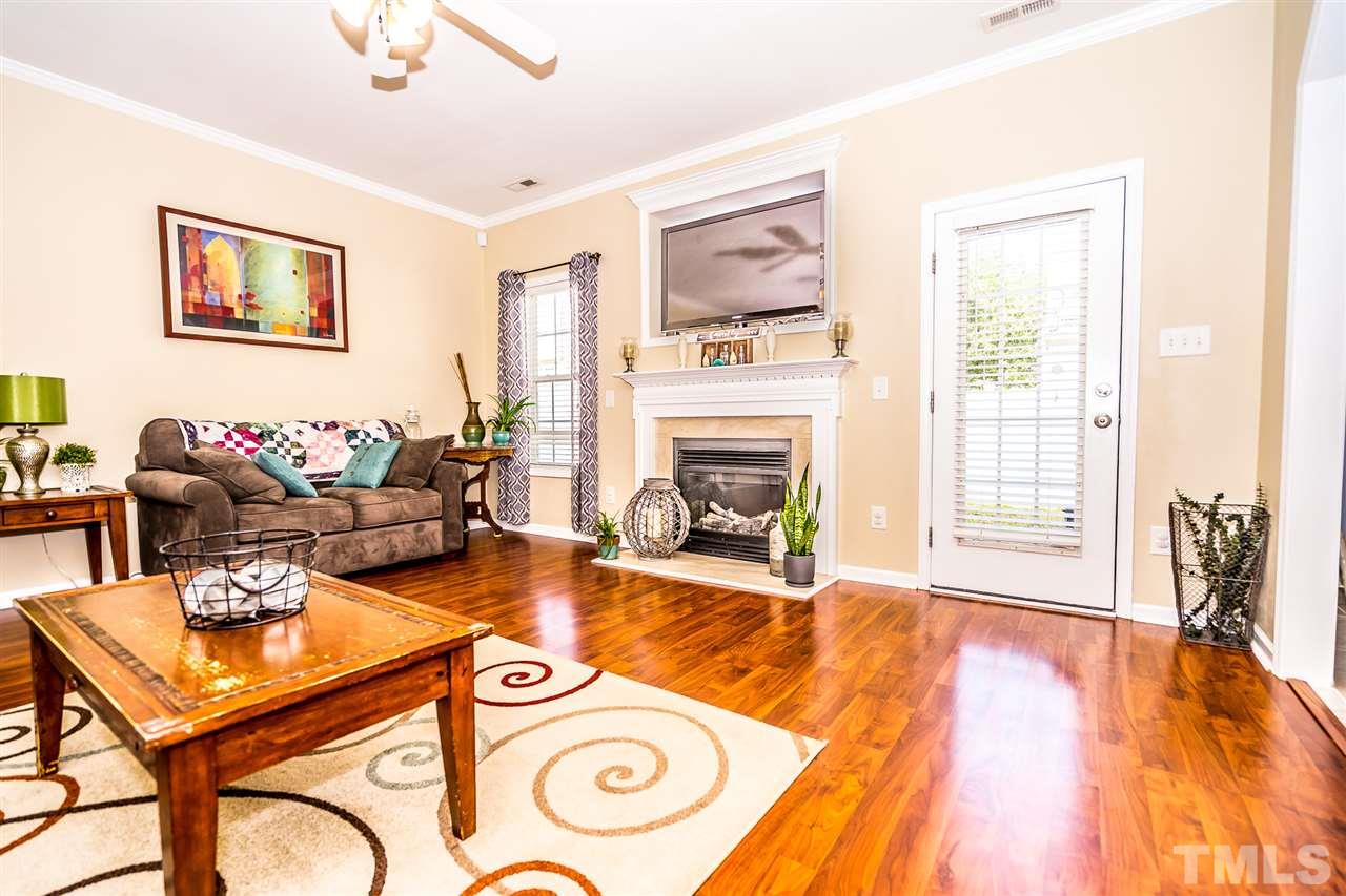 8517 Tierra Del Sol Way Raleigh, NC 27616 - Photo 5 of 30 Gallery Image 5