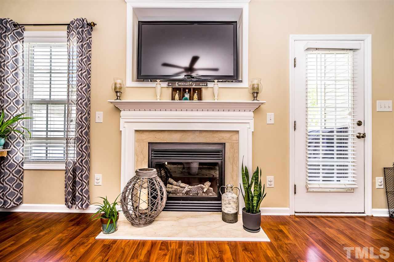 8517 Tierra Del Sol Way Raleigh, NC 27616 - Photo 6 of 30 Gallery Image 6