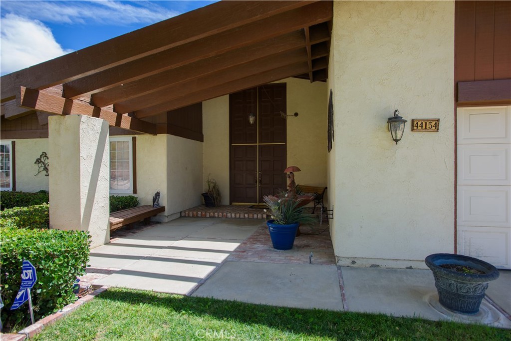 44154 Soft Avenue Lancaster, CA 93536 - Photo 2 of 31