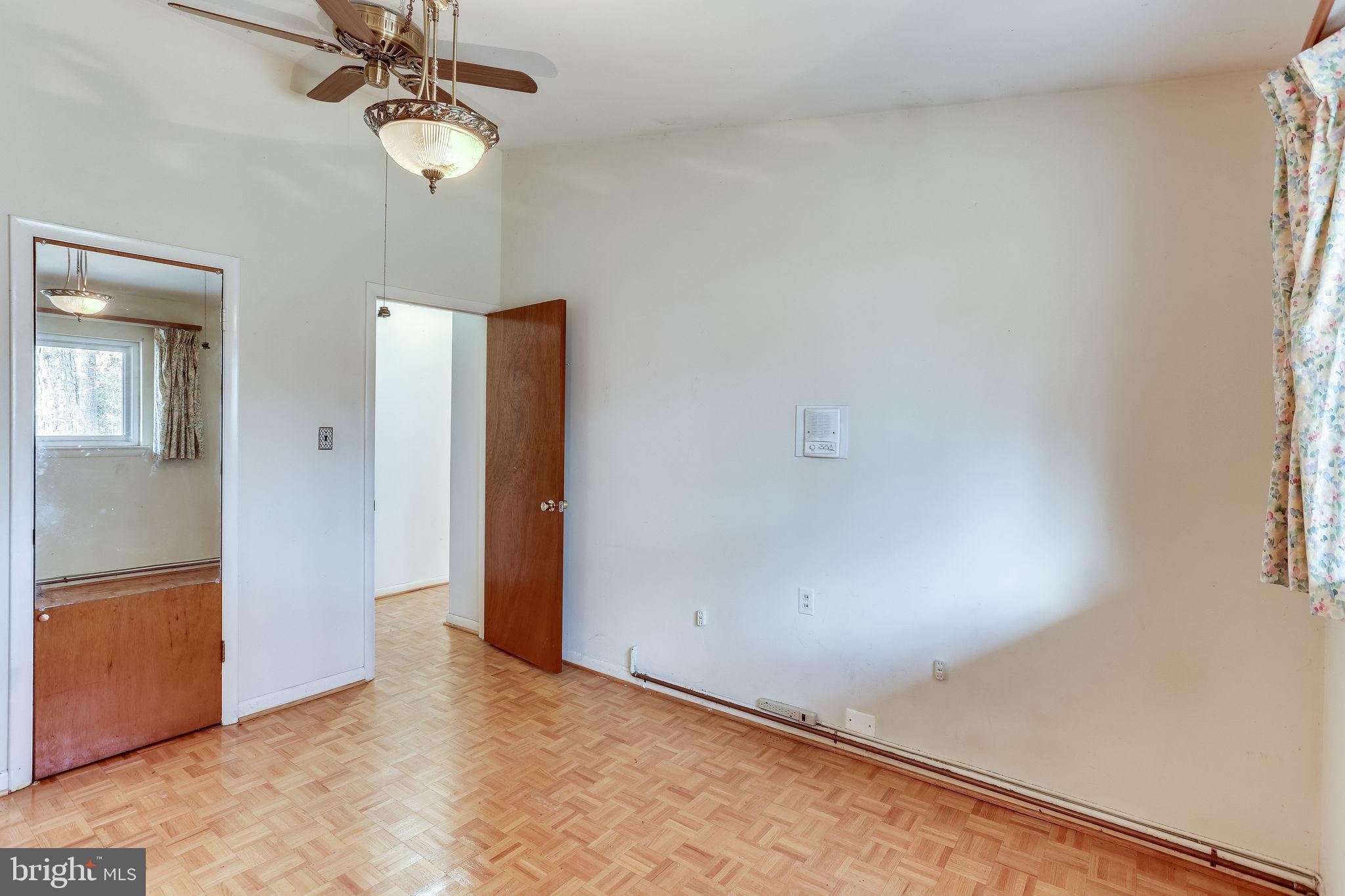7737 Schelhorn Road Alexandria, VA 22306 - Photo 22 of 45 Gallery Image 22
