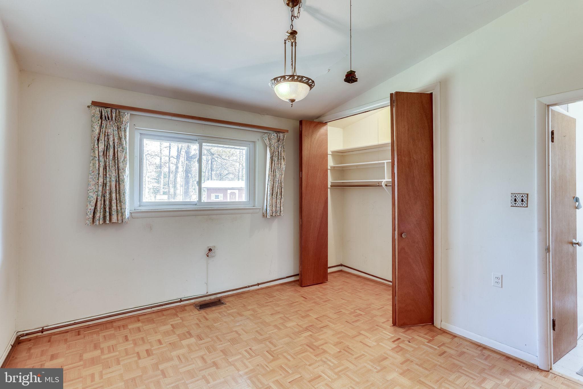 7737 Schelhorn Road Alexandria, VA 22306 - Photo 26 of 45 Gallery Image 26