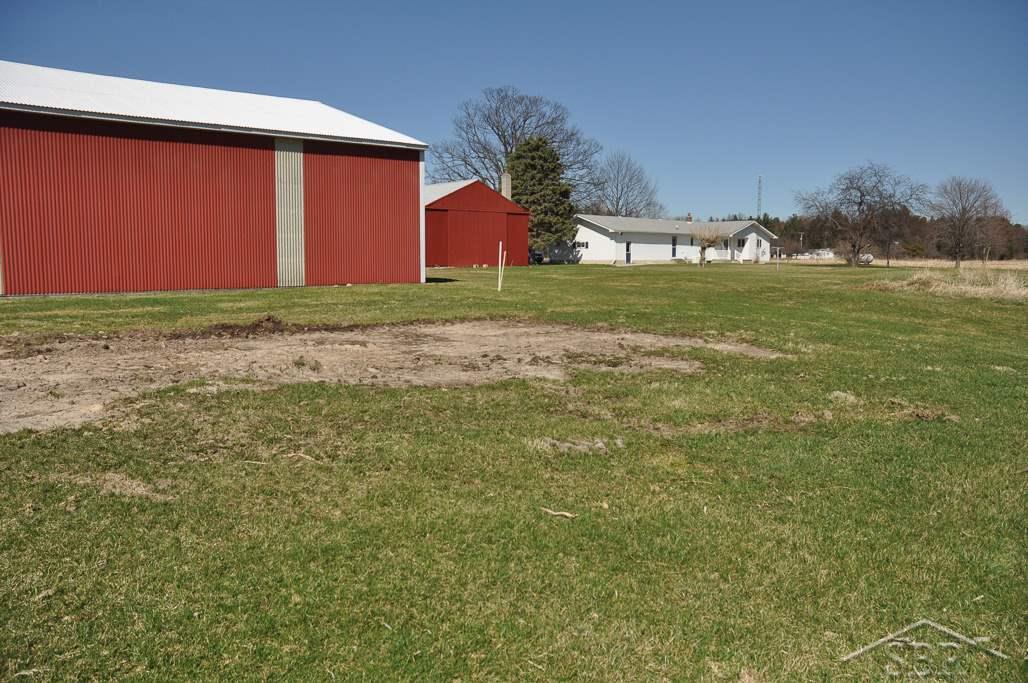 15575 Ring Brant, MI 48614 - Photo 19 of 22 31238373-18.JPG