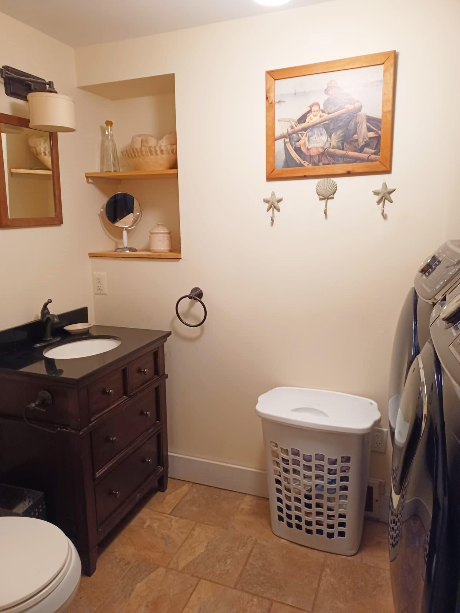 236 Long Sands Road York, ME 03909 - Photo 16 of 40 Half bath 1st floor