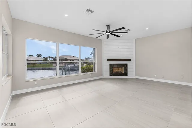 $899,900 | 3302 Northwest 2nd Terrace, Cape Coral, FL 33993