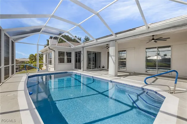 $899,900 | 3302 Northwest 2nd Terrace, Cape Coral, FL 33993