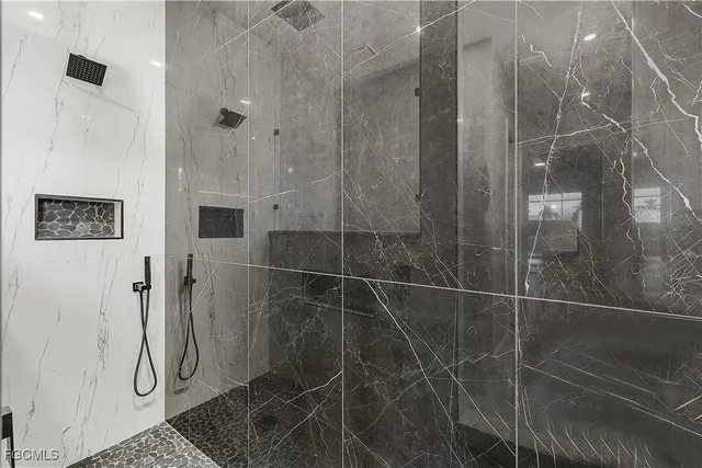 $899,900 | 3302 Northwest 2nd Terrace, Cape Coral, FL 33993