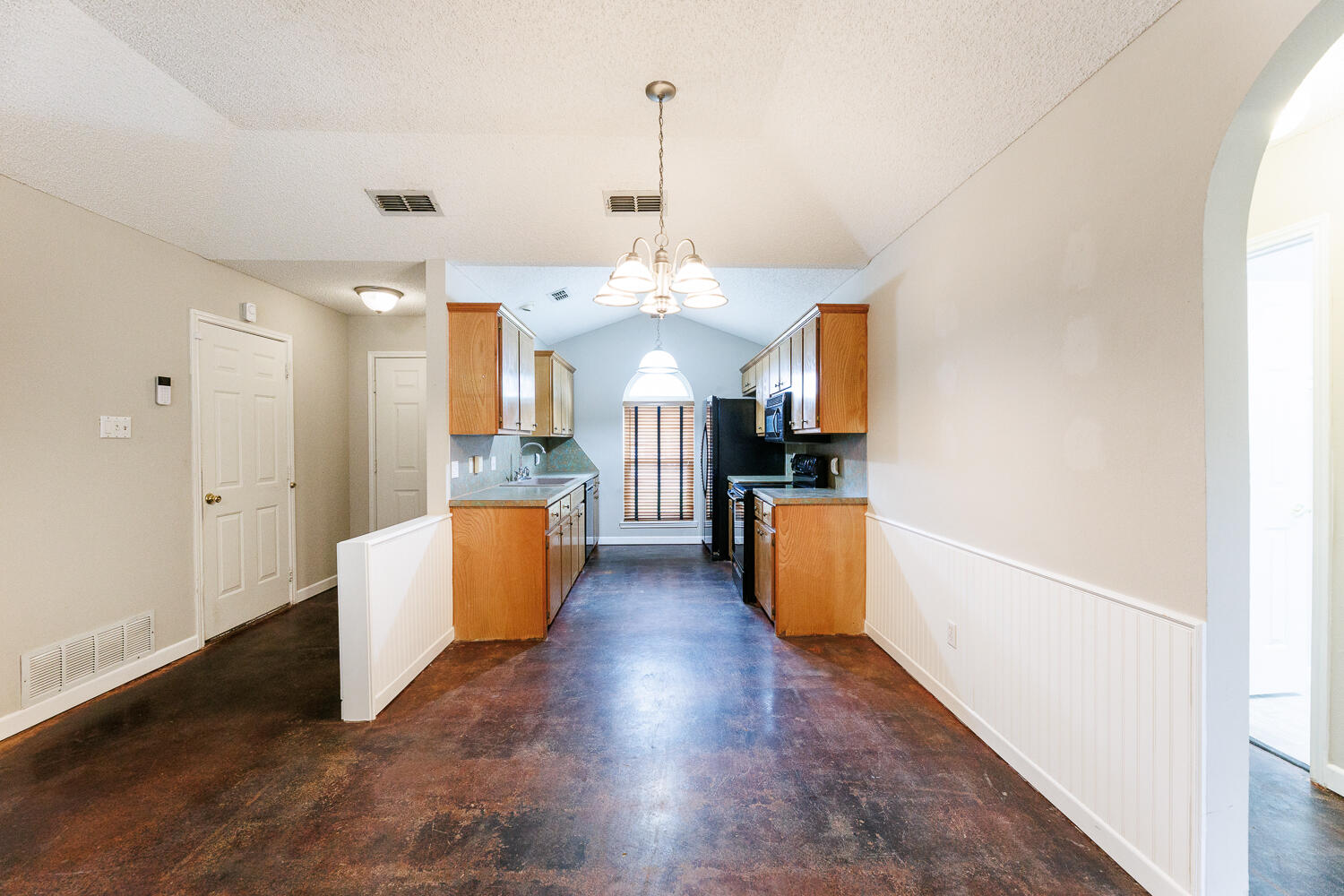 6301 33rd Street Lubbock, TX 79407 - Photo 11 of 41 Dining Area