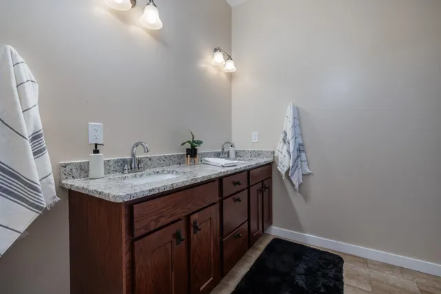 $598,000 | 2877 B Road, Grand Junction, CO 81503