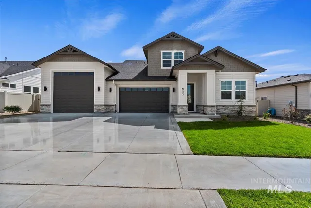 $799,900 | 652 North Morning Glory Way, Eagle, ID 83616
