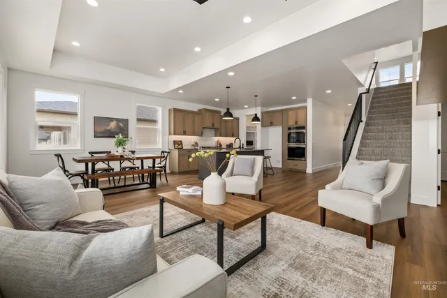 $799,900 | 652 North Morning Glory Way, Eagle, ID 83616