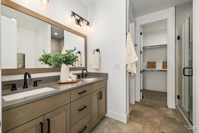 $799,900 | 652 North Morning Glory Way, Eagle, ID 83616