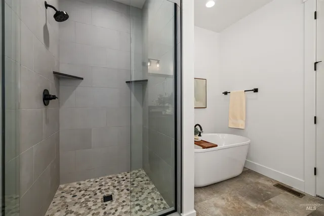 $799,900 | 652 North Morning Glory Way, Eagle, ID 83616