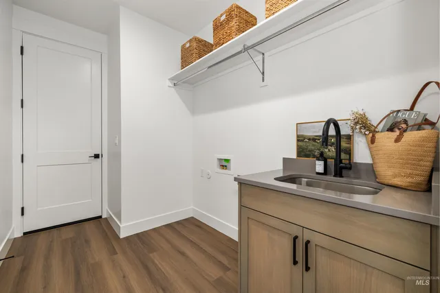 $799,900 | 652 North Morning Glory Way, Eagle, ID 83616