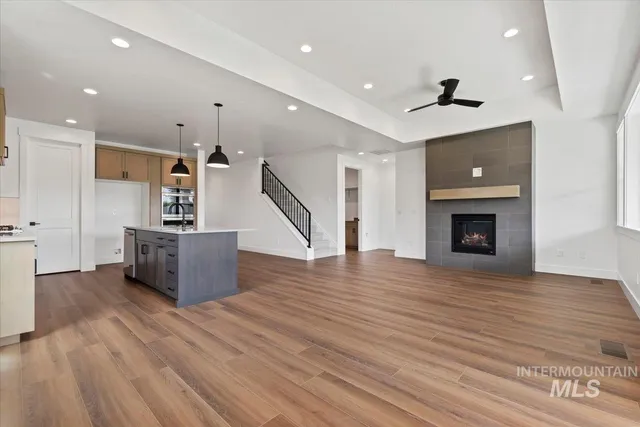 $799,900 | 652 North Morning Glory Way, Eagle, ID 83616