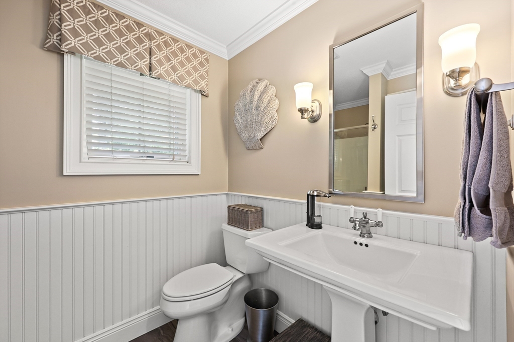 183 Concord Road Longmeadow, MA 01106 - Photo 14 of 42 Gallery Image 14