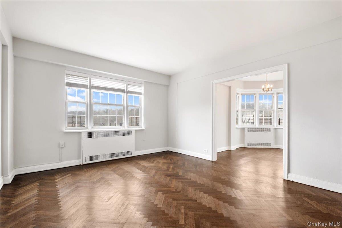 45 Popham Road, Unit 4K Scarsdale, NY 10583 - Photo 3 of 29