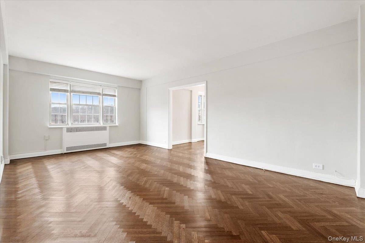 45 Popham Road, Unit 4K Scarsdale, NY 10583 - Photo 5 of 29