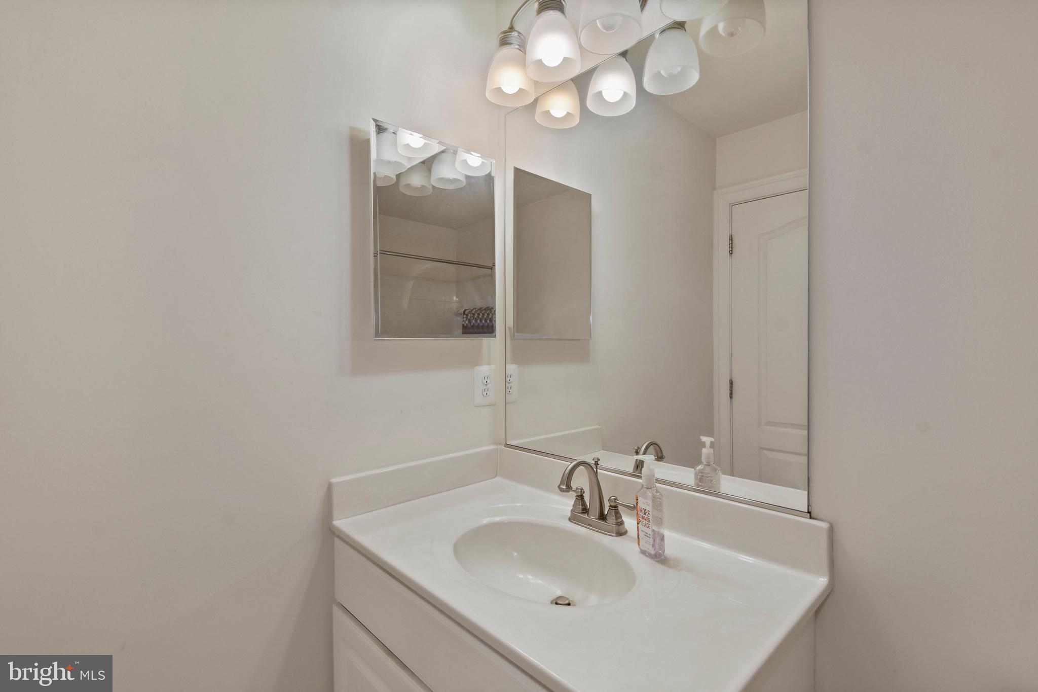 1450 Kirby Road McLean, VA 22101 - Photo 49 of 75 Gallery Image 49