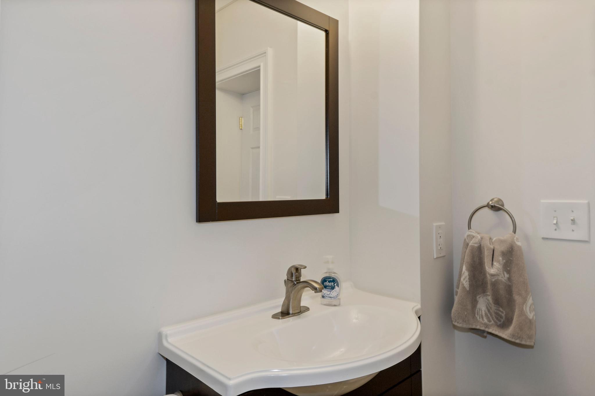 1450 Kirby Road McLean, VA 22101 - Photo 61 of 75 Gallery Image 61