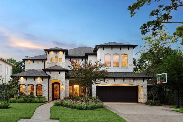 $1,995,000 | 8610 Cedarbrake Drive, Houston, TX 77055