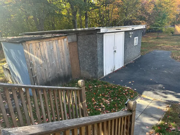 $59,000 | 36 Champlain Drive, Mineville, NY 12956