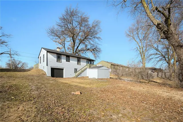 $219,900 | 5611 North Walnut Street, Gladstone, MO 64118