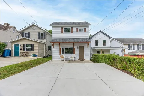 $198,000 | 6953 Verona Street, Verona, PA 15147