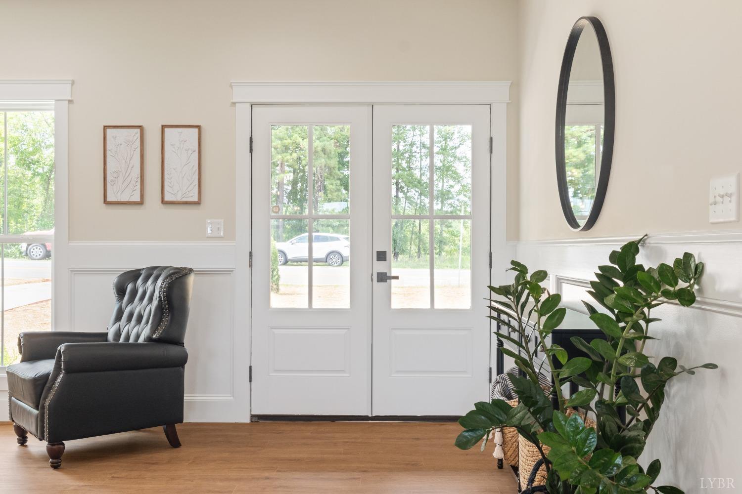 6605 Forest Road Goode, VA 24556 - Photo 15 of 58 a view of front door with furniture