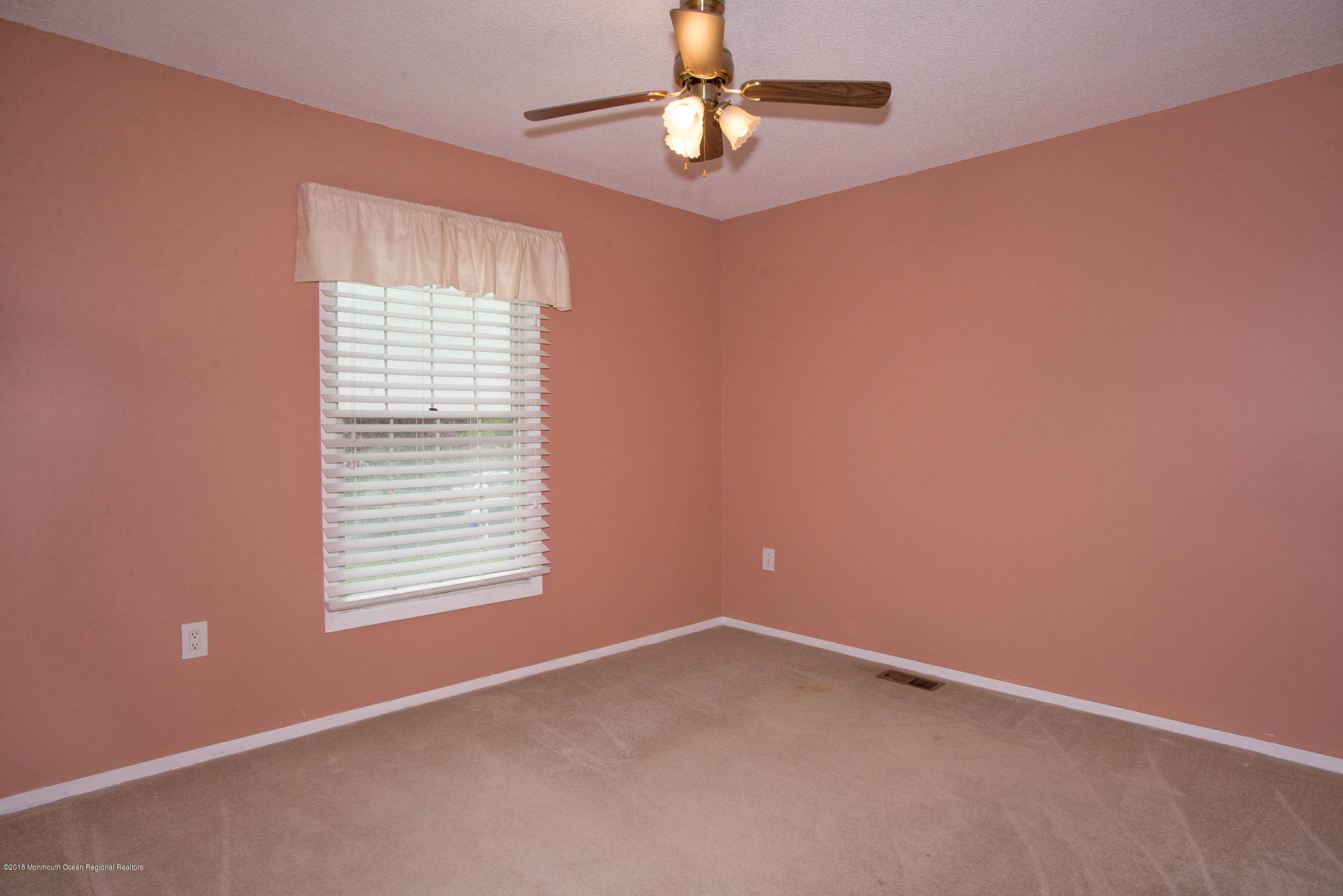 53 Hickory Hill Road Jackson, NJ 08527 - Photo 17 of 27 9A38263F-A93E-4868-86DB-1D9FAFB15FB2