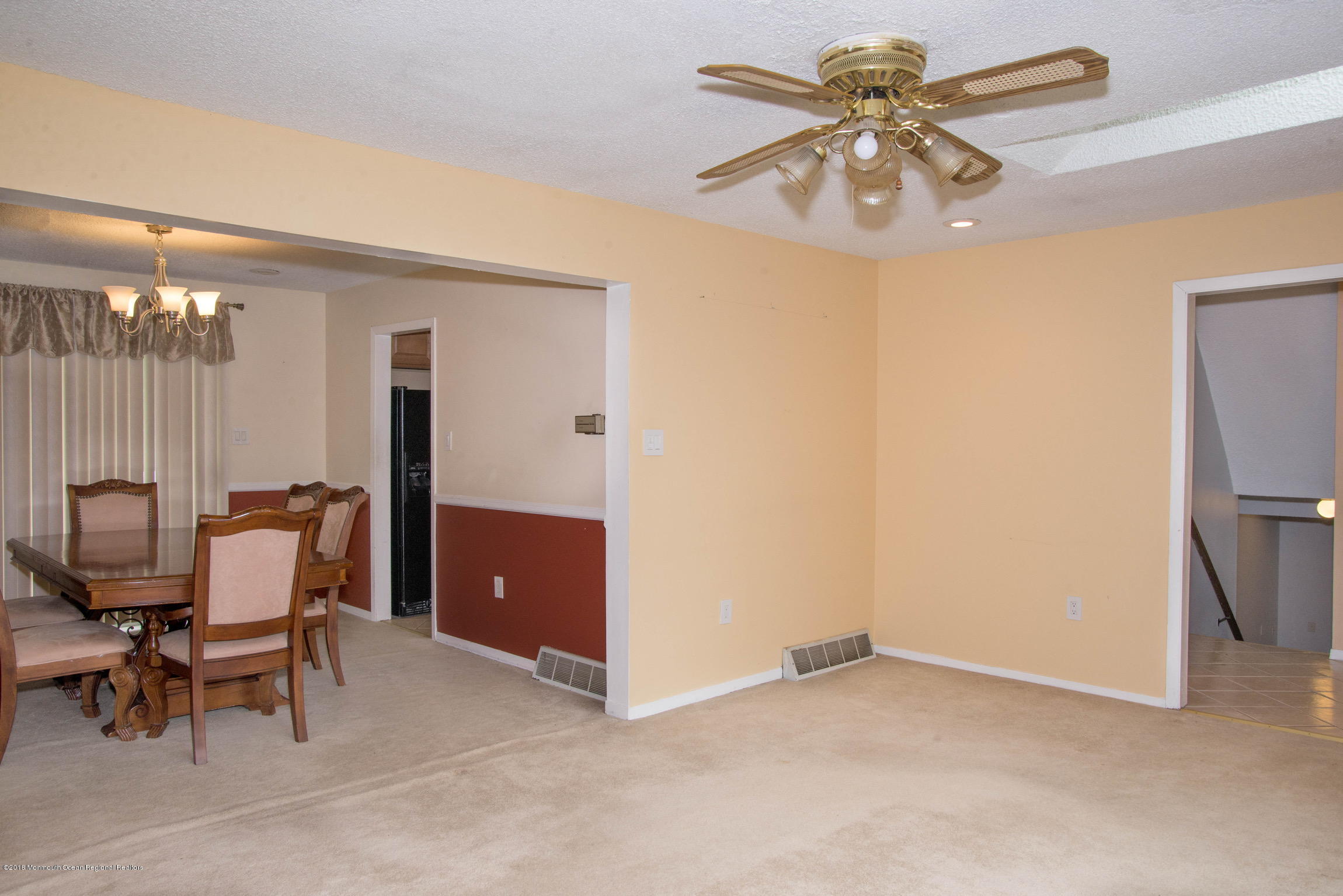 53 Hickory Hill Road Jackson, NJ 08527 - Photo 7 of 27 D810A88D-47A2-40D3-9BF3-6F3AA01F20F3