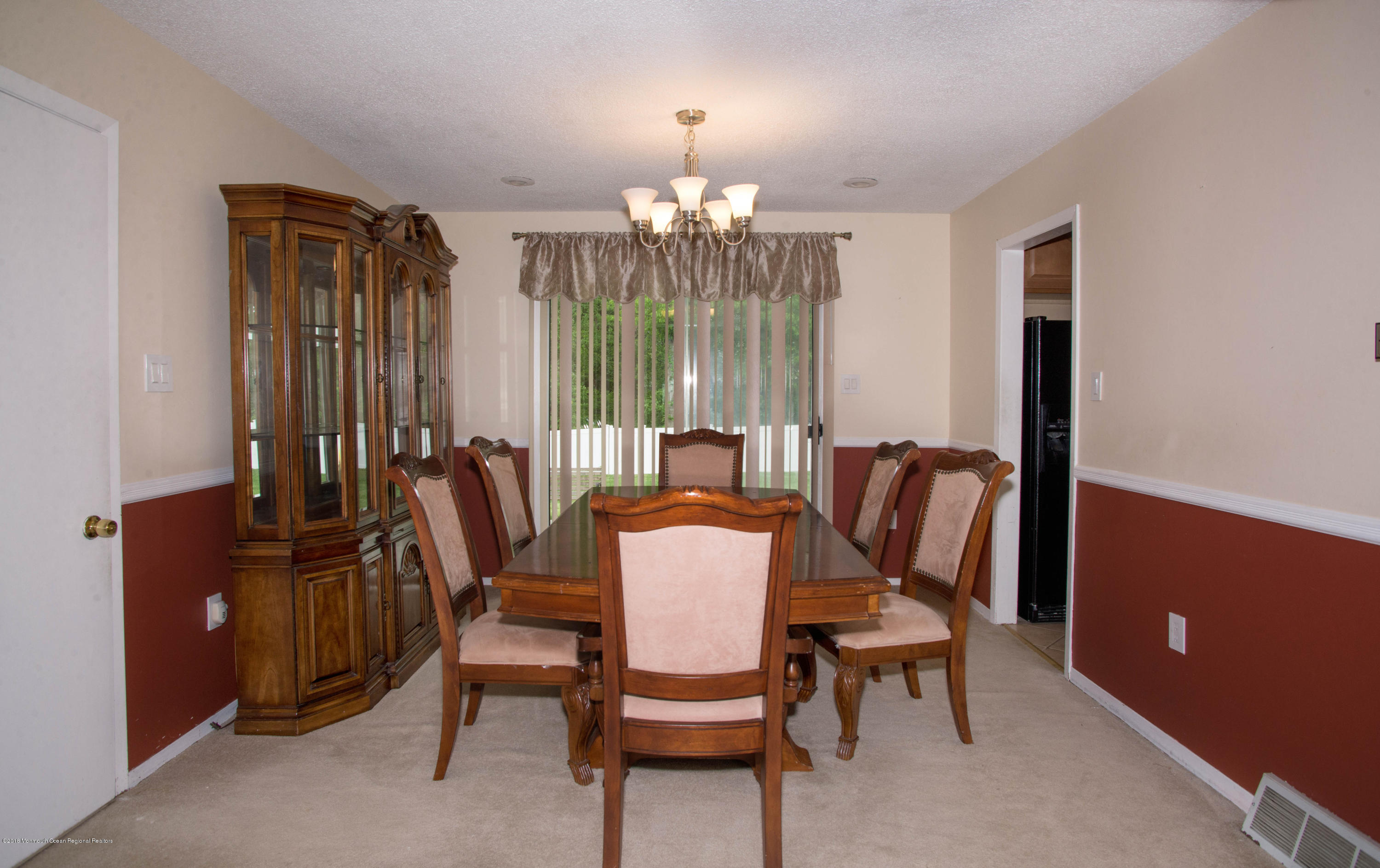 53 Hickory Hill Road Jackson, NJ 08527 - Photo 8 of 27 0EE6D8F4-2E98-4EA5-8ECC-EDCB4B3E6AA6