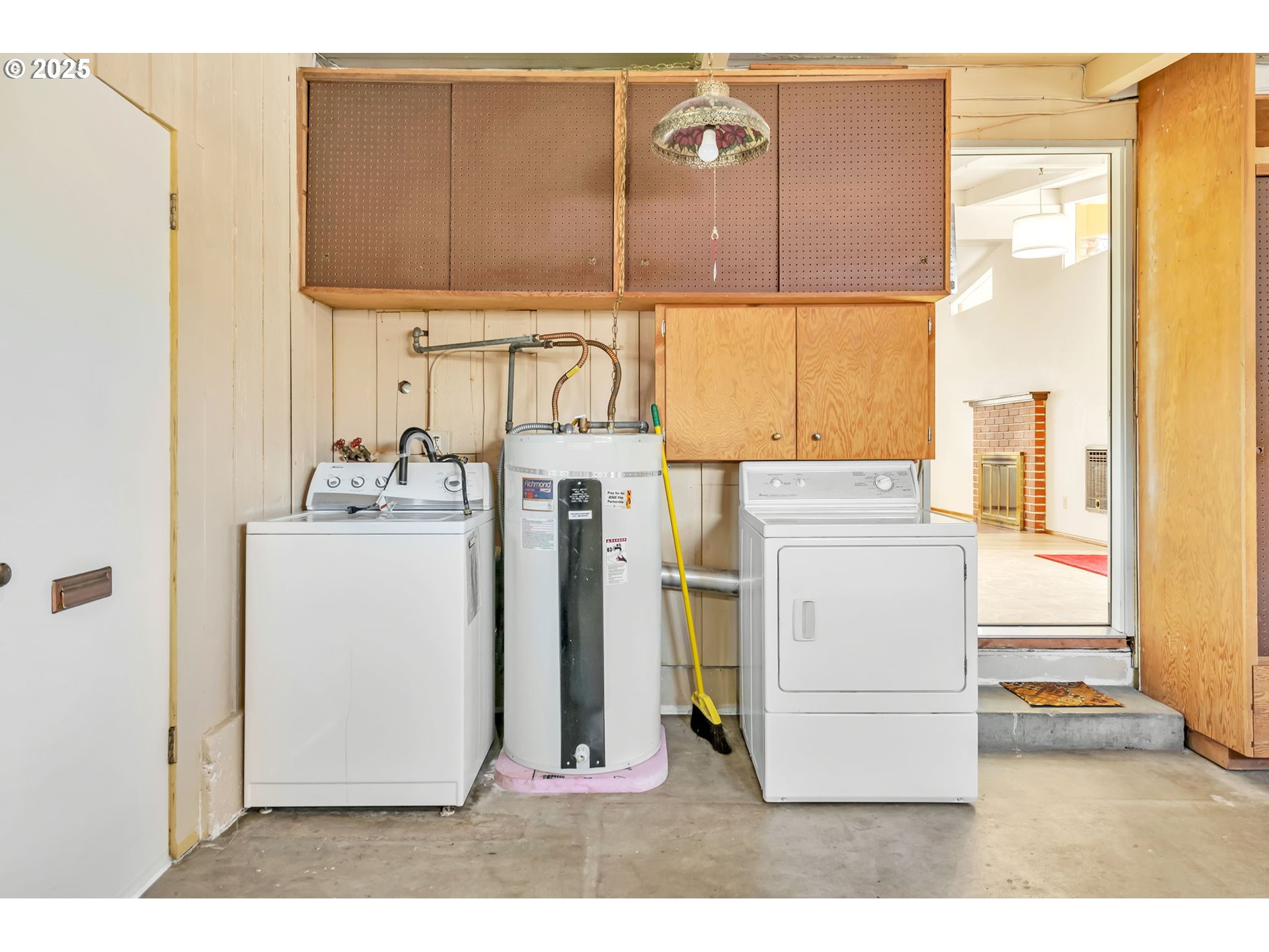 2550 Jackson Street Eugene, OR 97405 - Photo 27 of 37