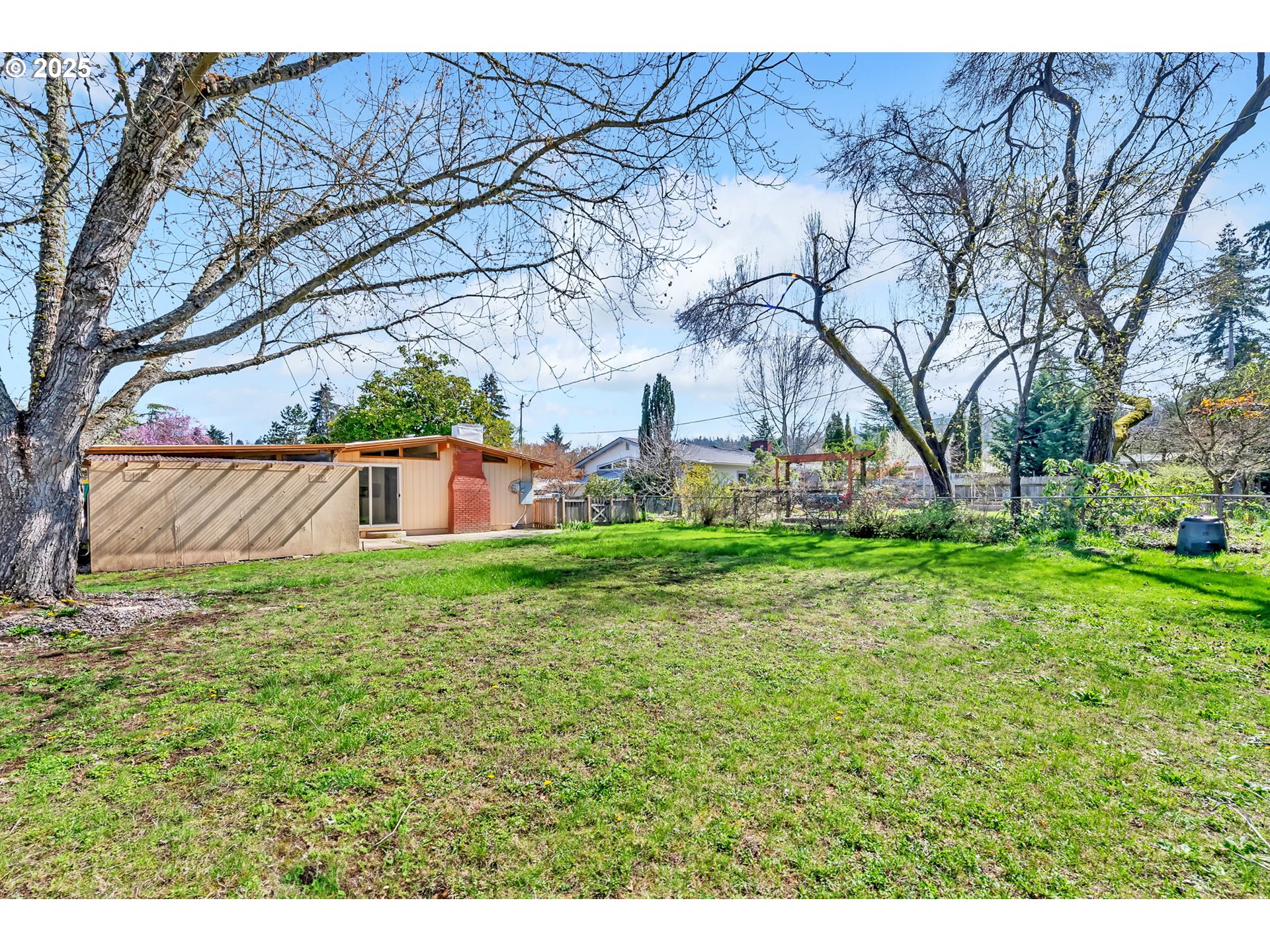 2550 Jackson Street Eugene, OR 97405 - Photo 32 of 37