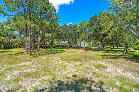 $1,500,000 | 7087 155th Place North, Palm Beach Gardens, FL 33418