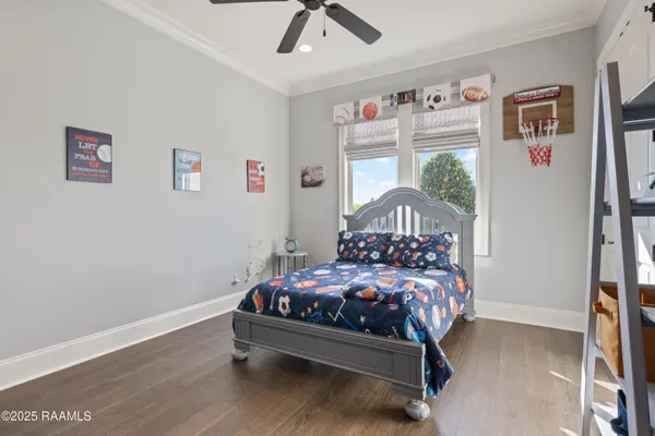 $1,200,000 | 1002 The Lake Drive, Broussard, LA 70518