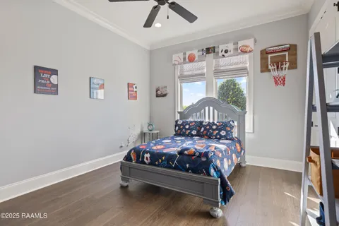 $1,200,000 | 1002 The Lake Drive, Broussard, LA 70518