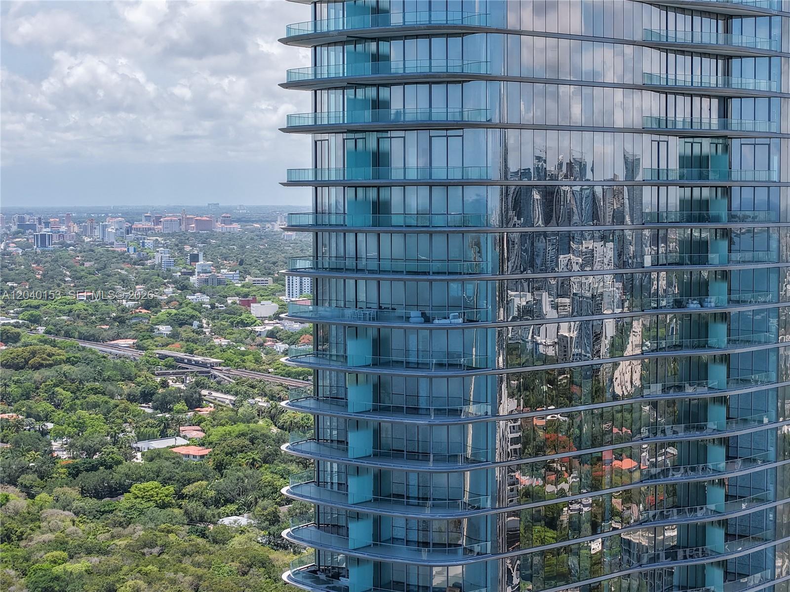 175 Southeast 25th Road, Unit 3401/3402 Miami, FL 33129 - Photo 73 of 89